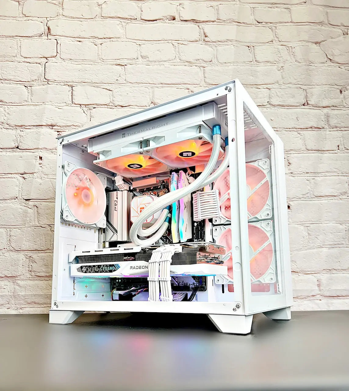 Liquid Cooled Ryzen 5 7500F RX 7800 XT 32GB DDR5 RAM 1TB M.2 WIFI 6E Win 11 Gami