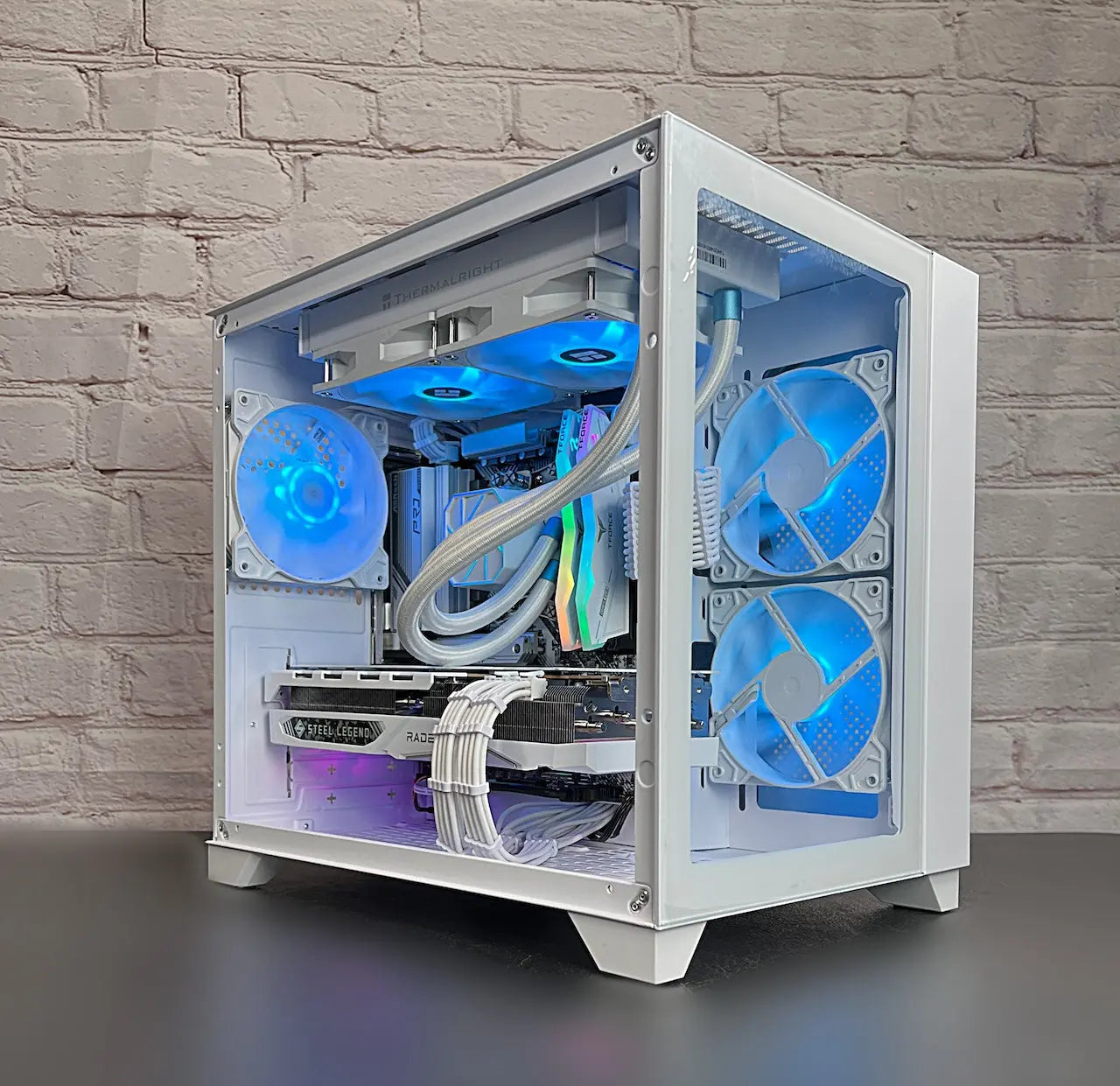 Liquid Cooled Ryzen 5 7500F RX 7800 XT 32GB DDR5 RAM 1TB M.2 WIFI 6E Win 11 Gami