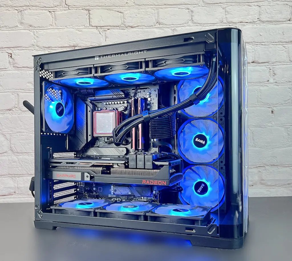 Ryzen 7 9800X3D | RX 7900 XTX 24GB | 32GB DDR5 | 2TB M.2 | WIN 11 PRO Tustin Systems