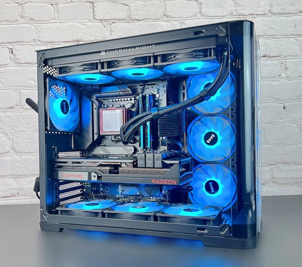 Ryzen 7 9800X3D | RX 7900 XTX 24GB | 32GB DDR5 | 2TB M.2 | WIN 11 PRO Tustin Systems