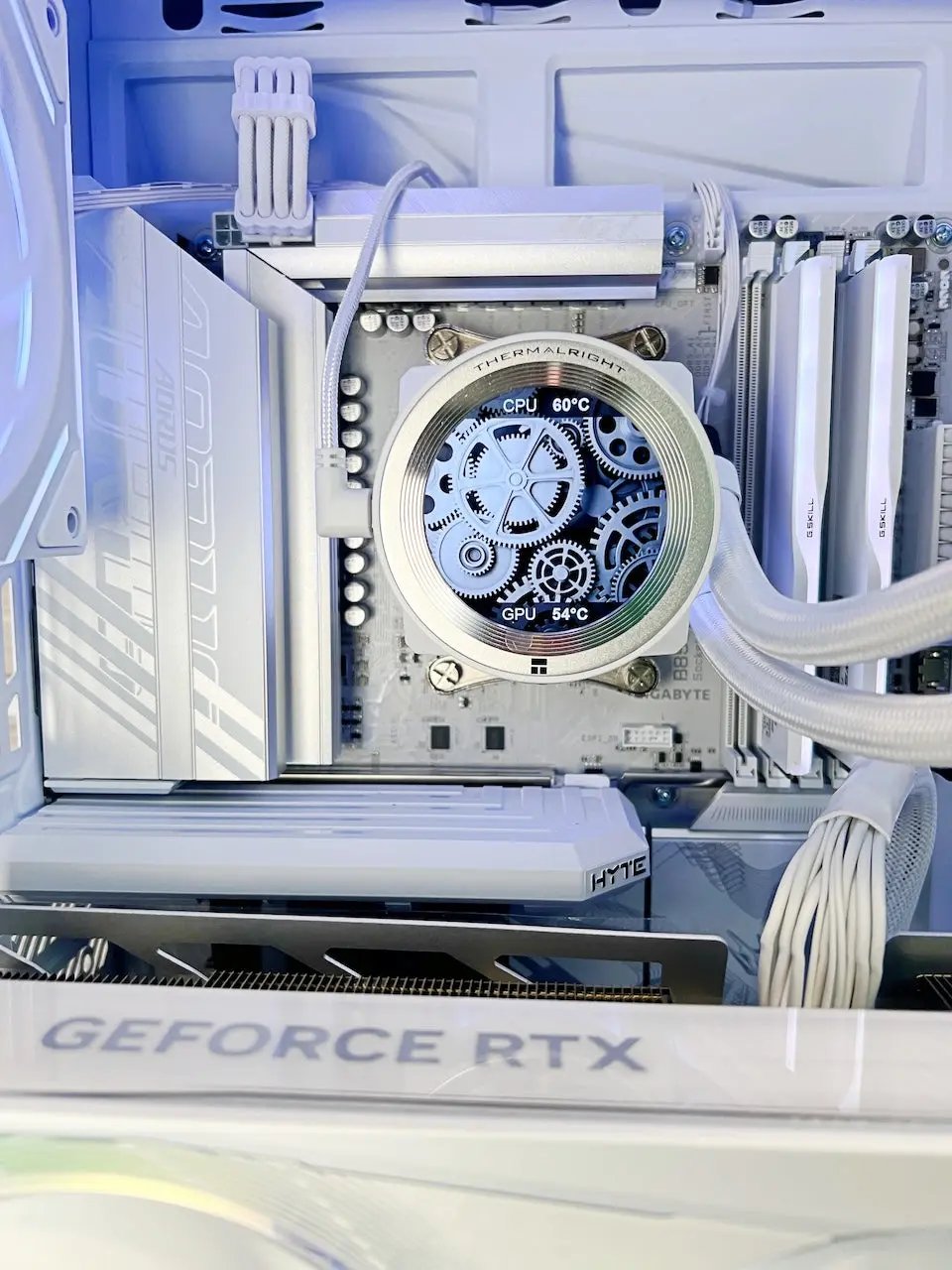 RTX 5090 MASTER ICE 9800X3D 64GB DDR5 2TB M.2 WIFI 7 HYTE Y70 TOUCH INFINITE Tustin Systems