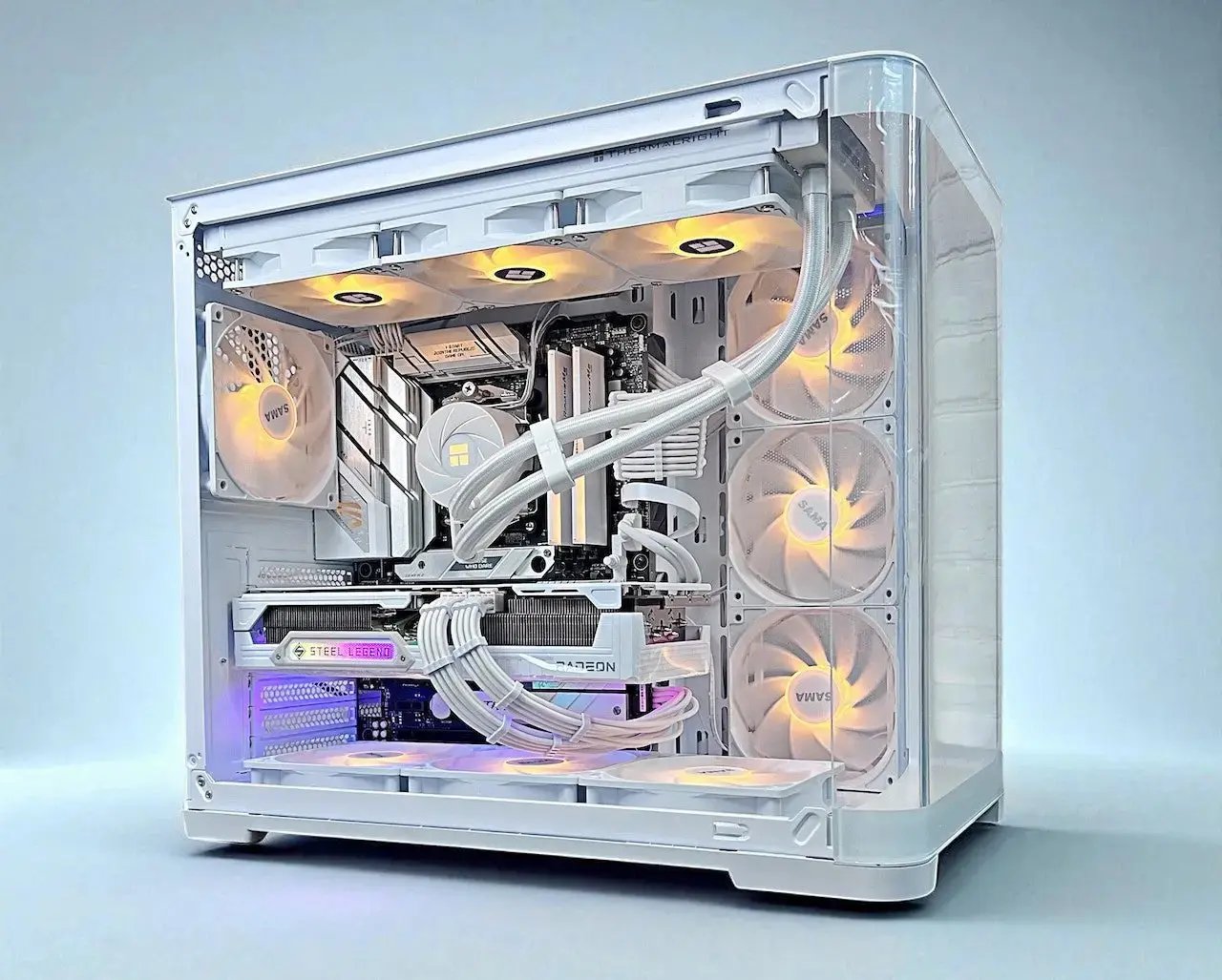 RX 9070 XT Ryzen 7700X 32GB DDR5 2TB M.2 Win 11 Pro Gaming PC White Tustin Systems