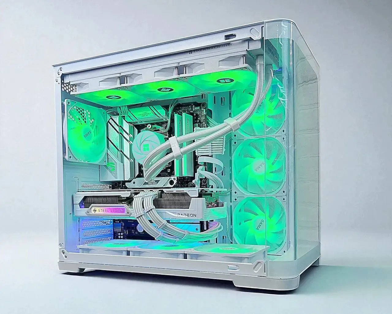 RX 9070 XT Ryzen 7700X 32GB DDR5 2TB M.2 Win 11 Pro Gaming PC White Tustin Systems