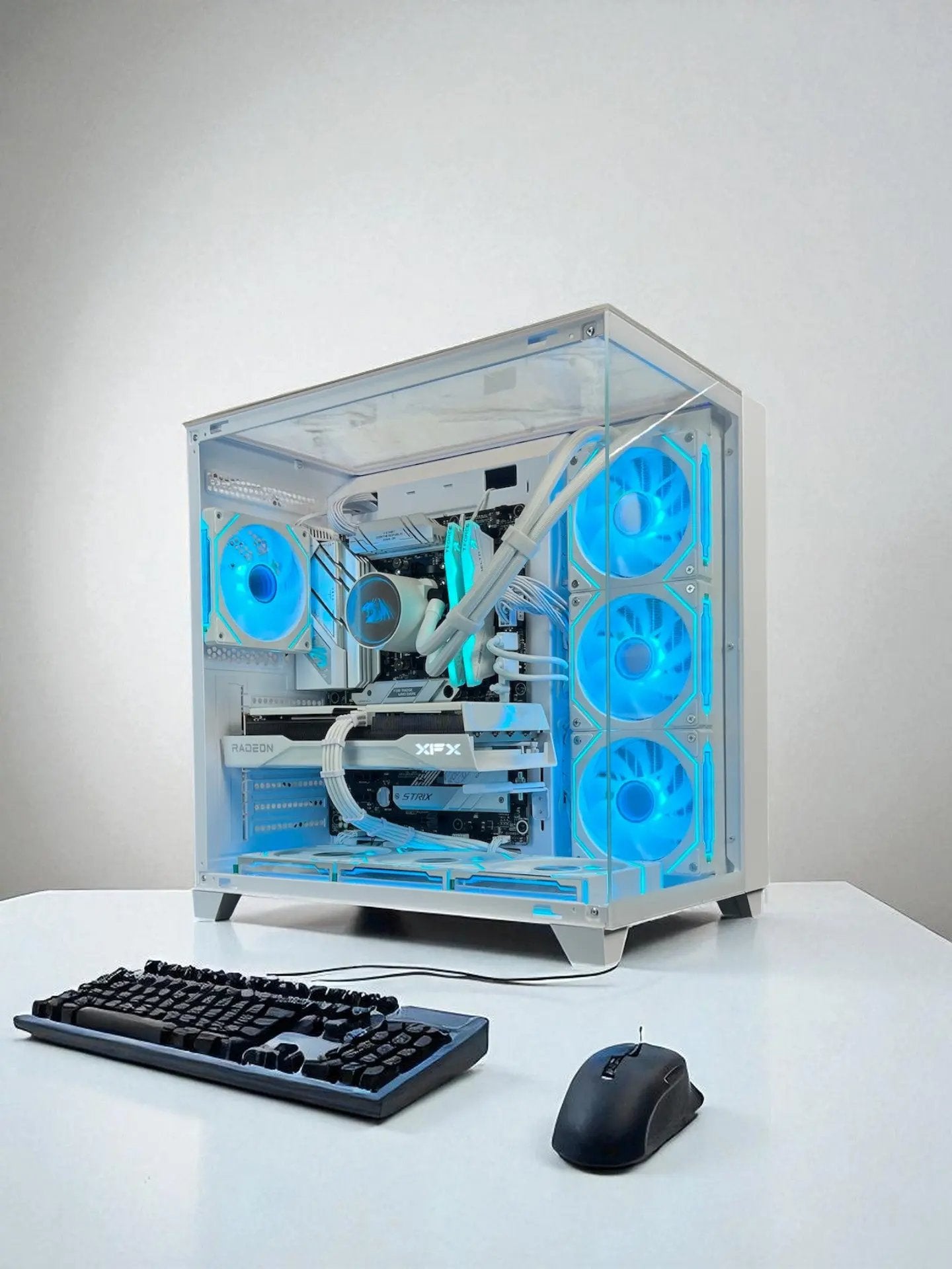 AMD RX 9060 XT 16GB Ryzen 5 8400F 16GB DDR5 1 TB M.2 Gaming PC Tustin System